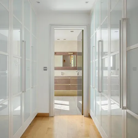 Magnifica Casa * فيتوريا غاستيِز